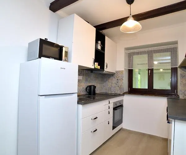 Tuecsoektanya Vendeghaz Villa Csemo